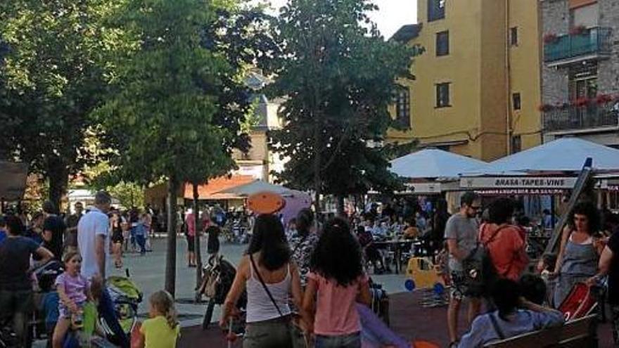 El centre de Puigcerdà ple de turistes aquest mes d&#039;agost