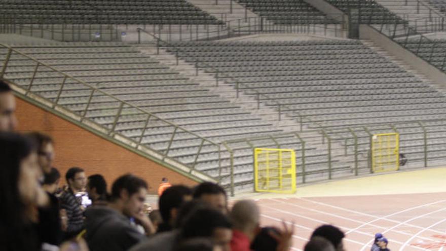 Una panóramica del estadio Rey Balduino de Bélgica semivacío.