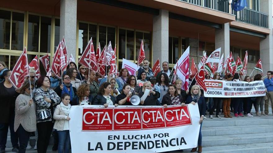 Protesta de trabajadoras de ayuda a domicilio