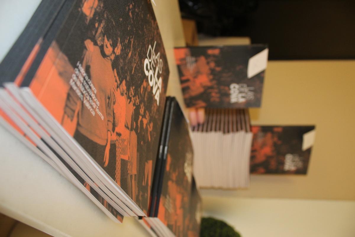 El libro 'Las de la cova'