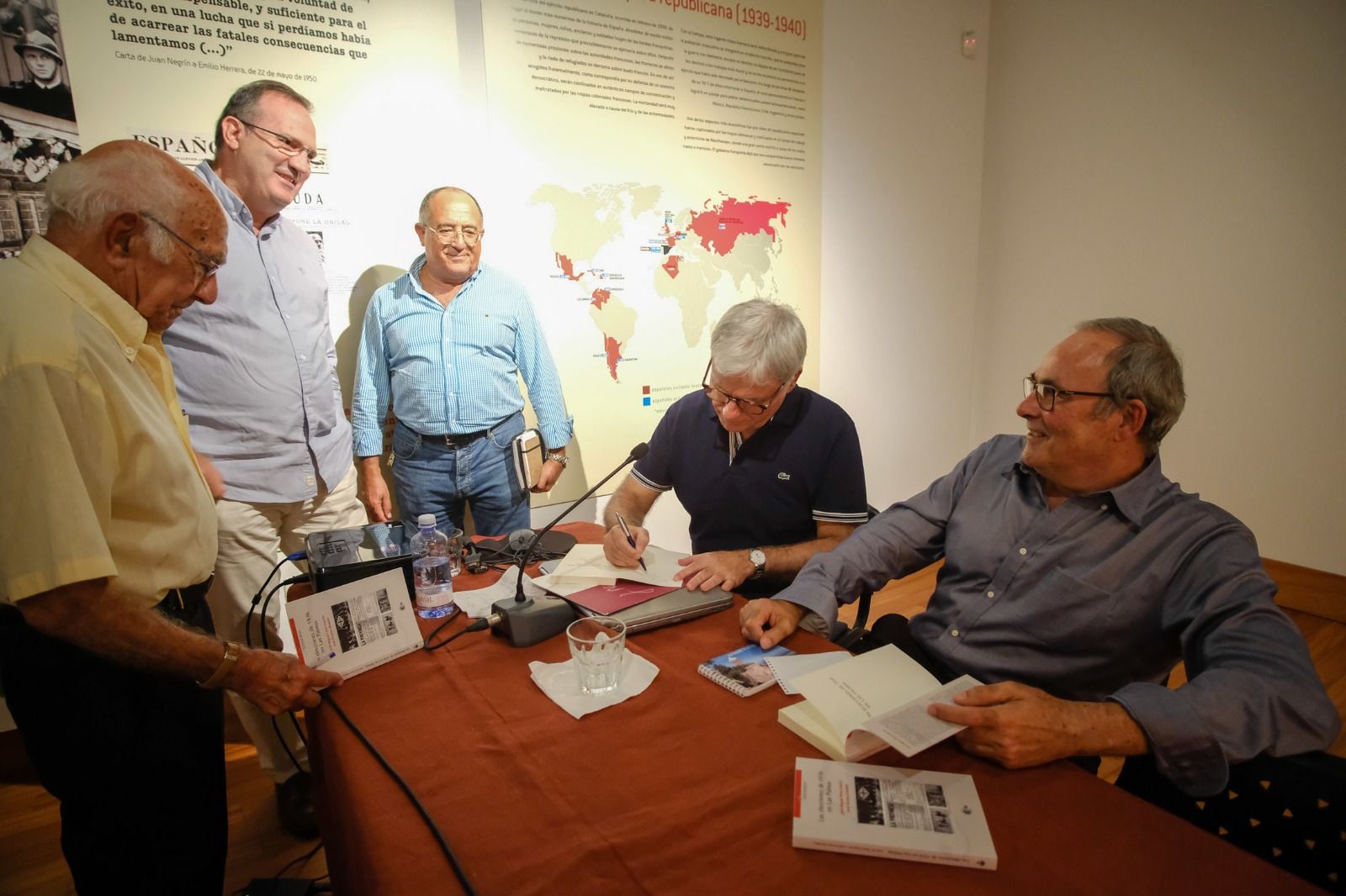 José Miguel Pérez, su vida política en imágenes