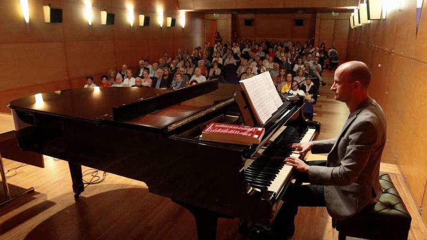 Conferencia sobre &quot;Sigfrido&quot;, que abre la temporada de ópera en Oviedo