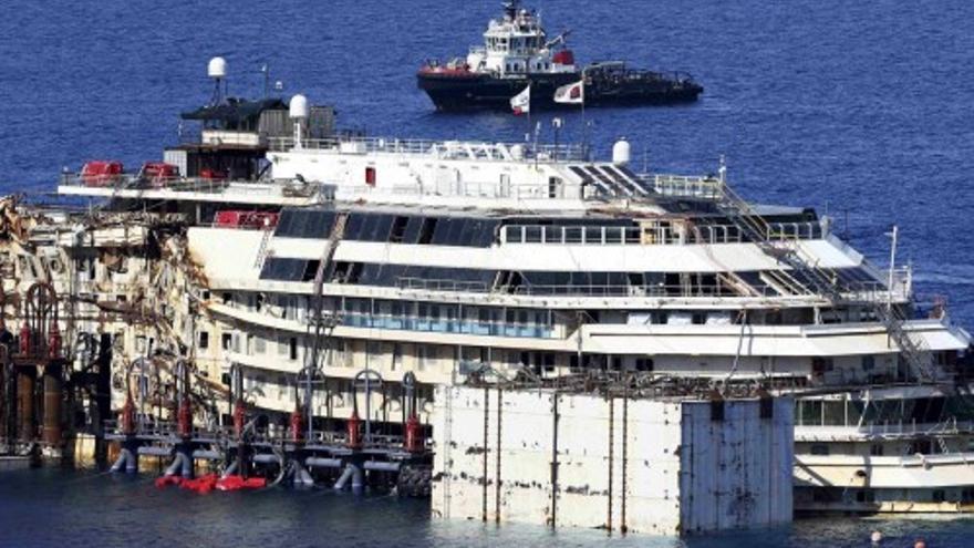 Comienzan las operaciones de reflote del Costa Concordia