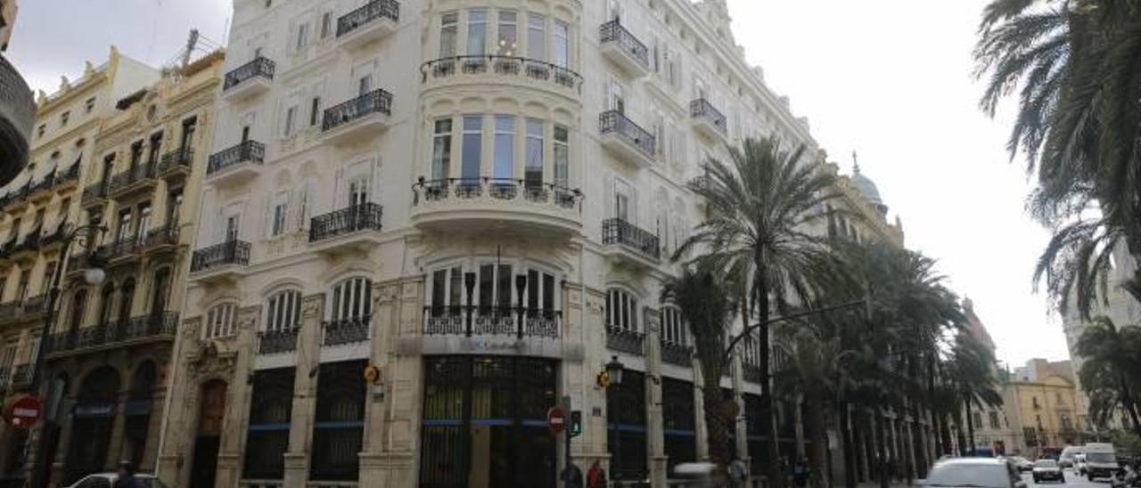 El hotel Reina Victoria reabre antes de Fallas