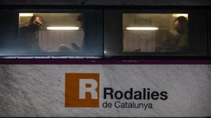 Un tren de Rodalies es queda avariat en un túnel entre Planoles i la Molina