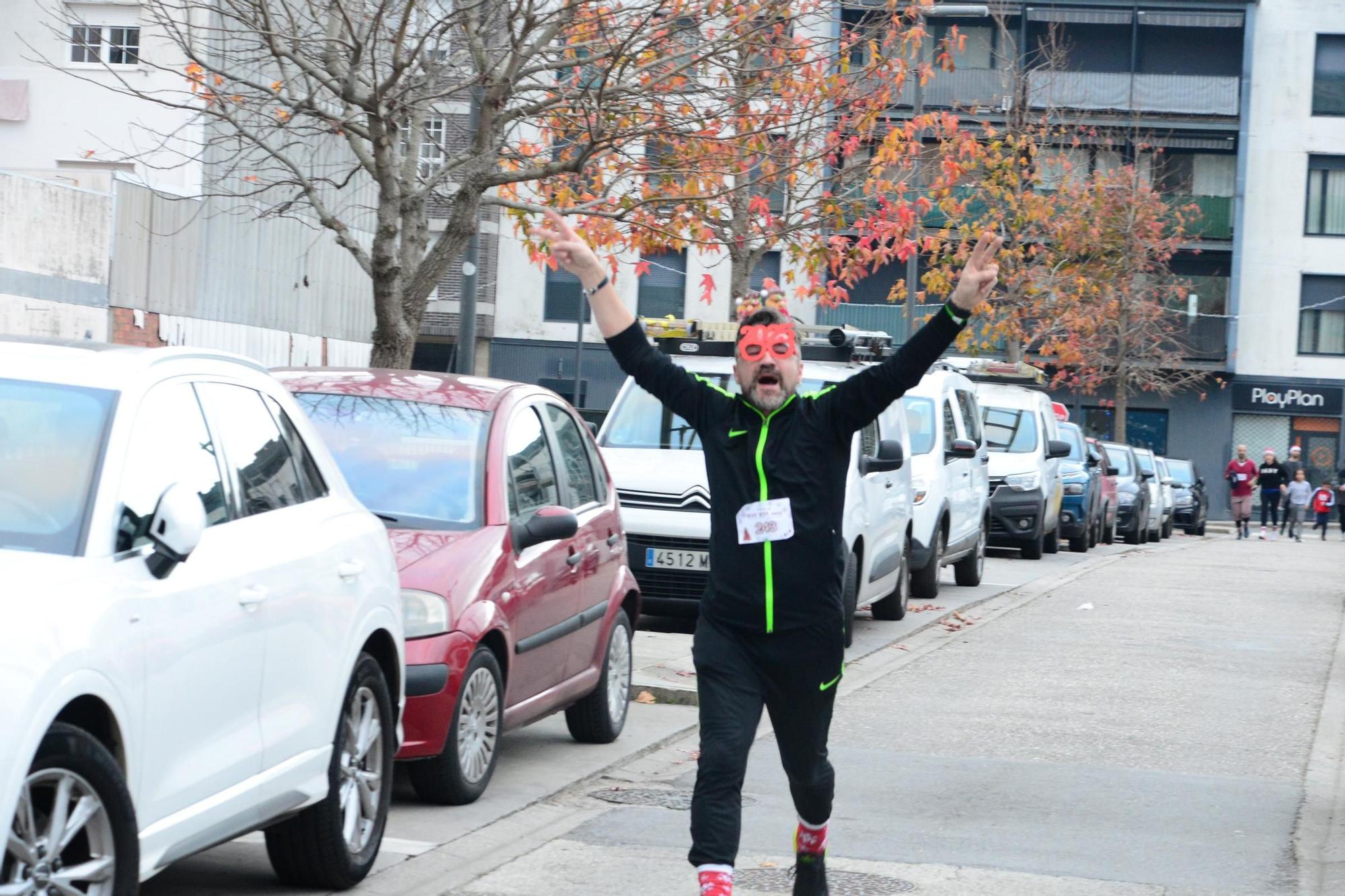La carrera San Silvestre "Bye bye 2024" de Bueu en imágenes
