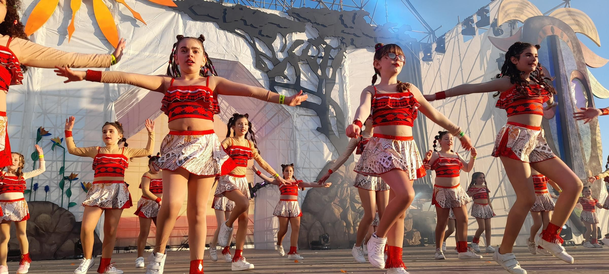 Gala infantil de reinas y reyes en el Carnaval de Vinaròs 2023.jpg