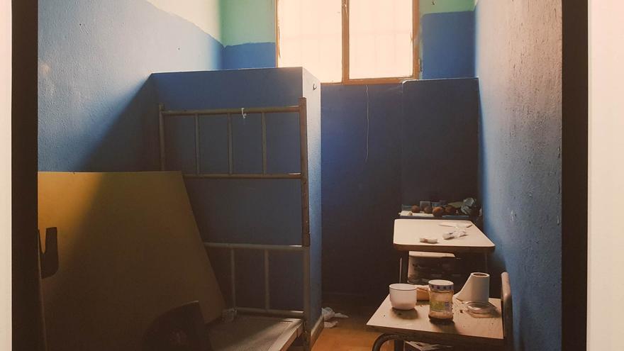 Nachhall eines tristen Lebens: Fotografien zeigen die Zellen im alten Gefängnis von Palma de Mallorca