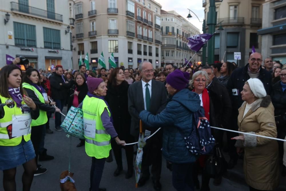 Miles de manifestantes colapsan el centro de Málaga en una marcha que comenzaba con polémica con Francisco de la Torre