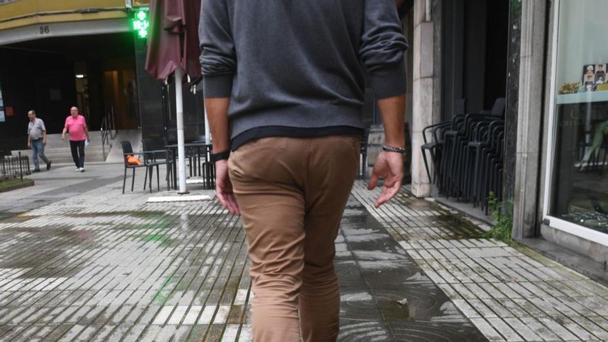 La empresa dueña de la plaza con una fuga de agua niega que se le exigiese el arreglo