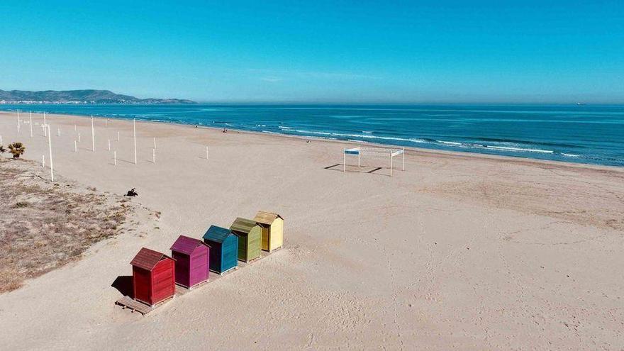 Fallece un hombre en la playa El Pinar de Castelló