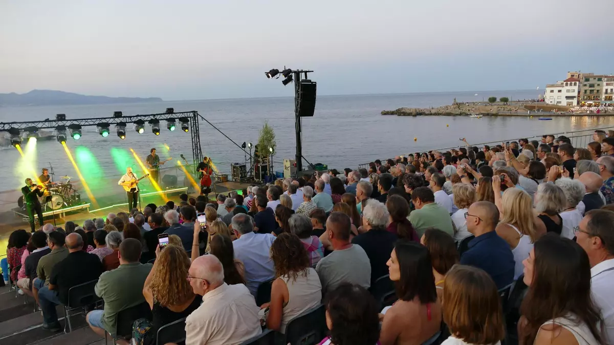 L''Abisme' de Blaumut estrena els concerts del Portalblau a la Mar d'en Manassa