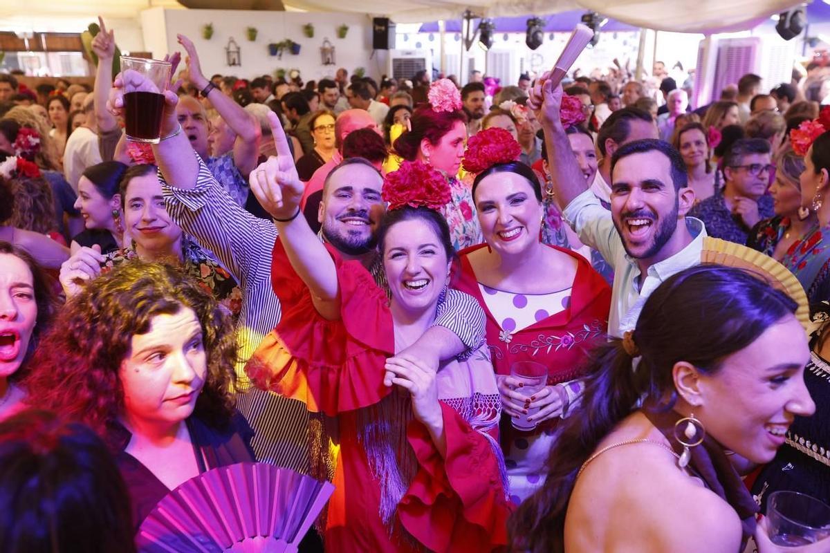 Ambiente en una caseta durante un concierto.