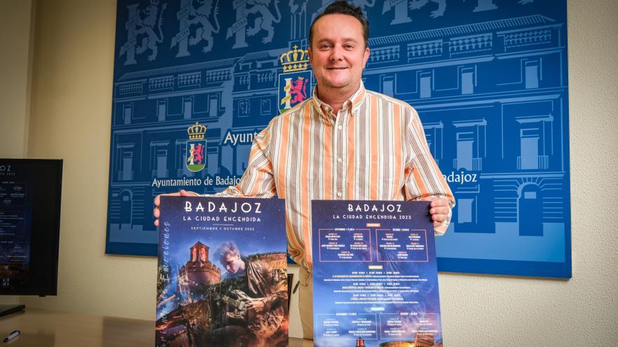 ‘Badajoz, la ciudad encendida’ muestra la historia con rutas teatralizadas