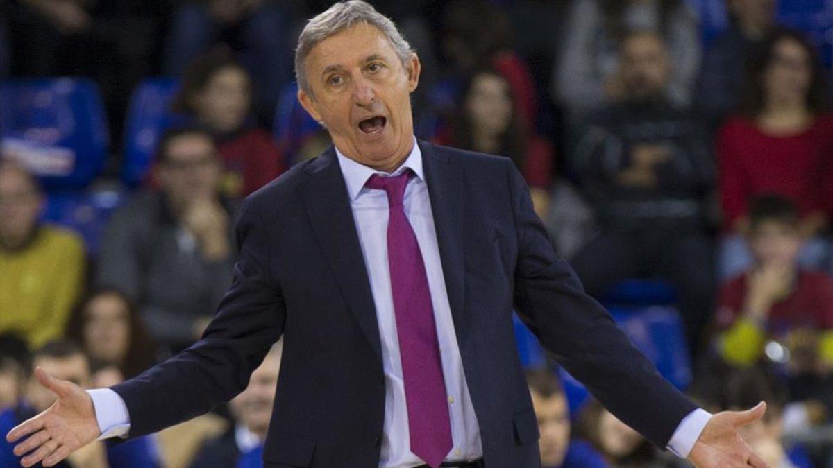 Pesic acabó contento con sus jugadores tras vencer al 'Estu'