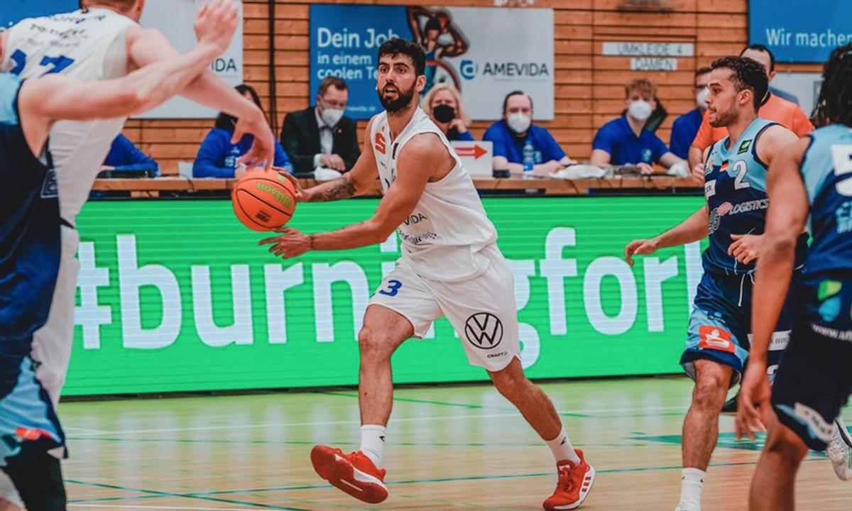 miki servera. baloncesto. Sparkassen Stars Bochum