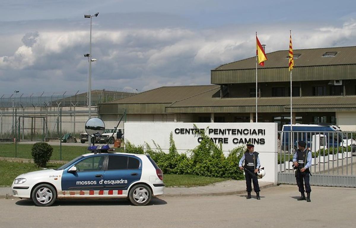 Vigilancia policial el día después del motín