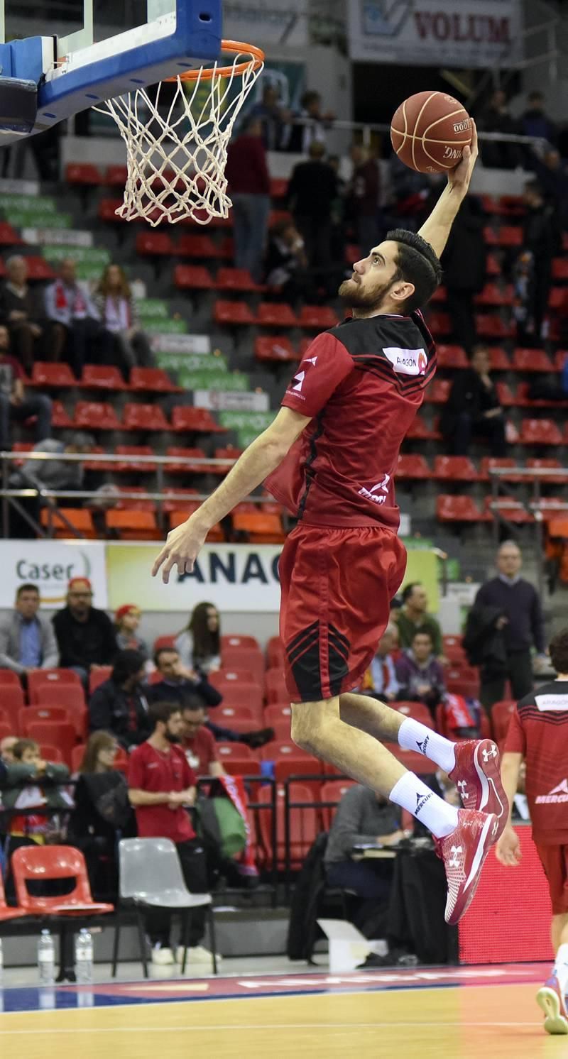 Las mejores imágenes del CAI Zaragoza - Bilbao Basket