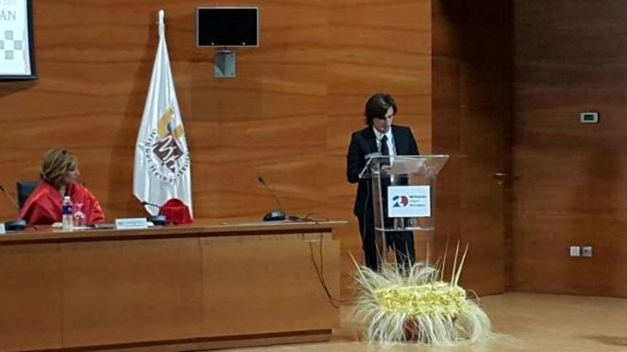 Gelete Nieto durante su intervención en la UMH, esta mañana.