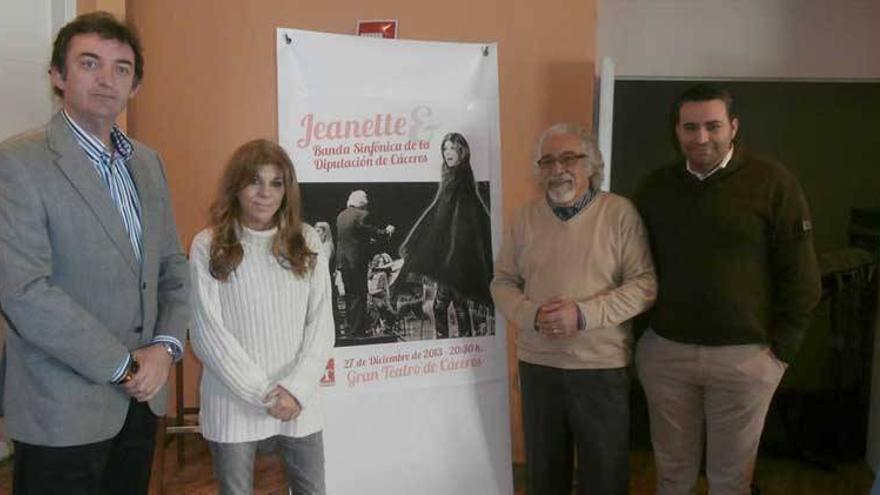 Jeanette interpreta por primera vez sus canciones con una banda sinfónica