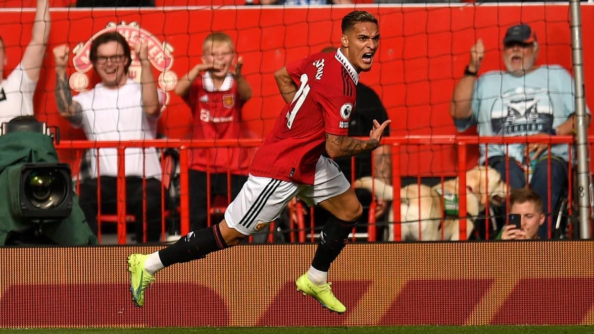 Antony ya celebra goles con el Manchester United