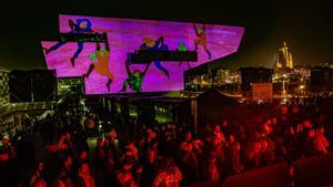 El Dhub durante un espectáculo lumínico del Llum BCN 2024