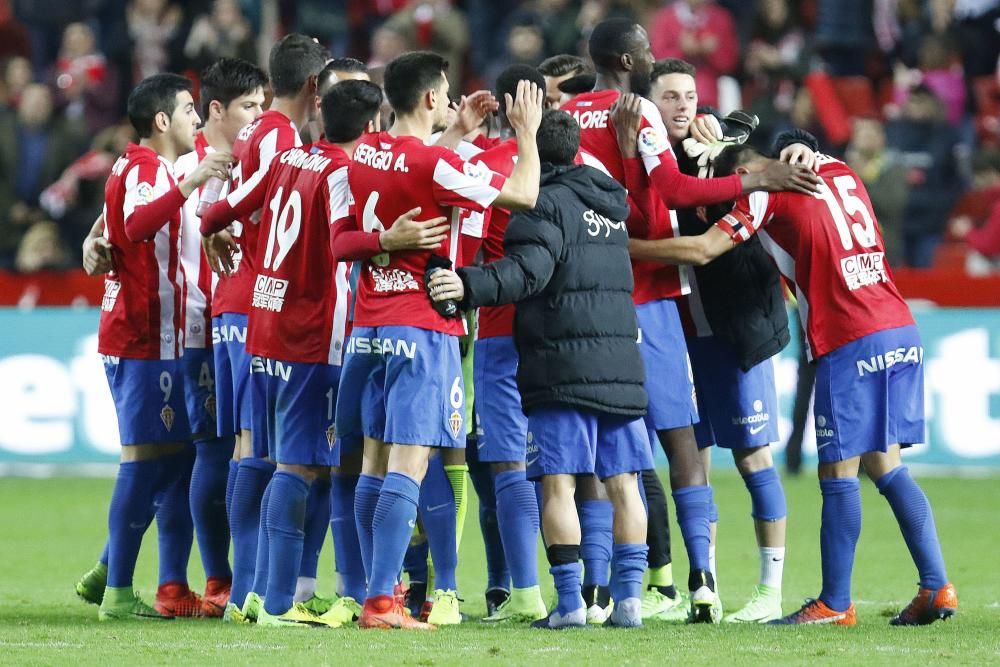 El partido entre el Sporting y el Granada, en imágenes