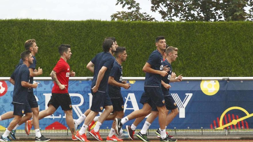 Marcelino exprime a los jugadores