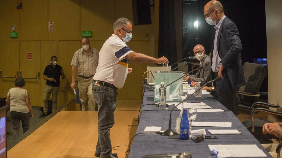 Un momento de la votación