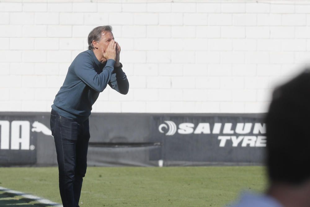 El Valencia Mestalla acaricia la remontada