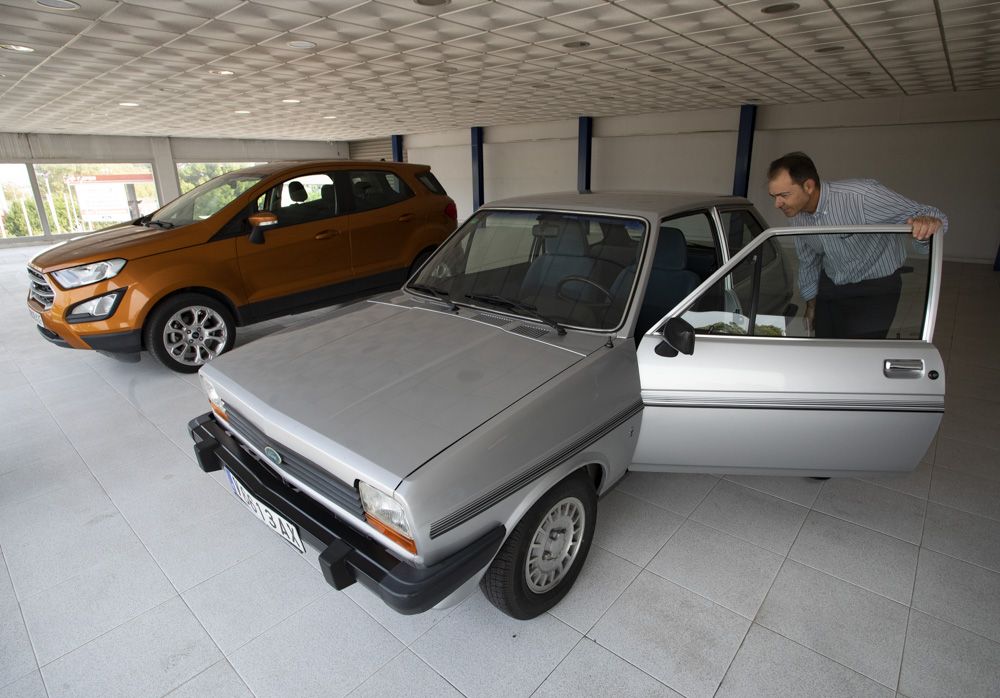 Así era el primer modelo del mítico Ford Fiesta de 1976.