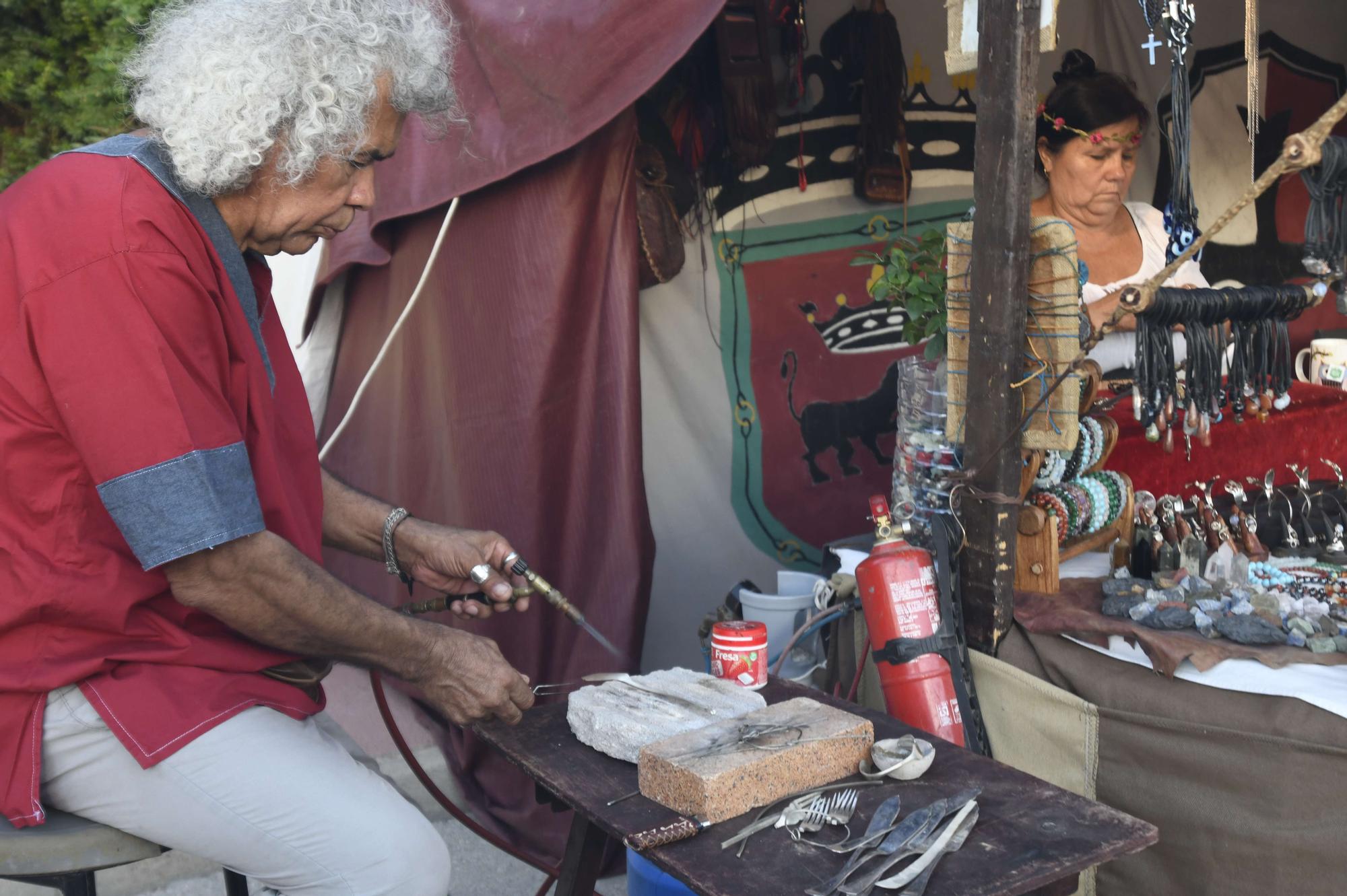 El mercadillo medieval de Guadalupe, en imágenes