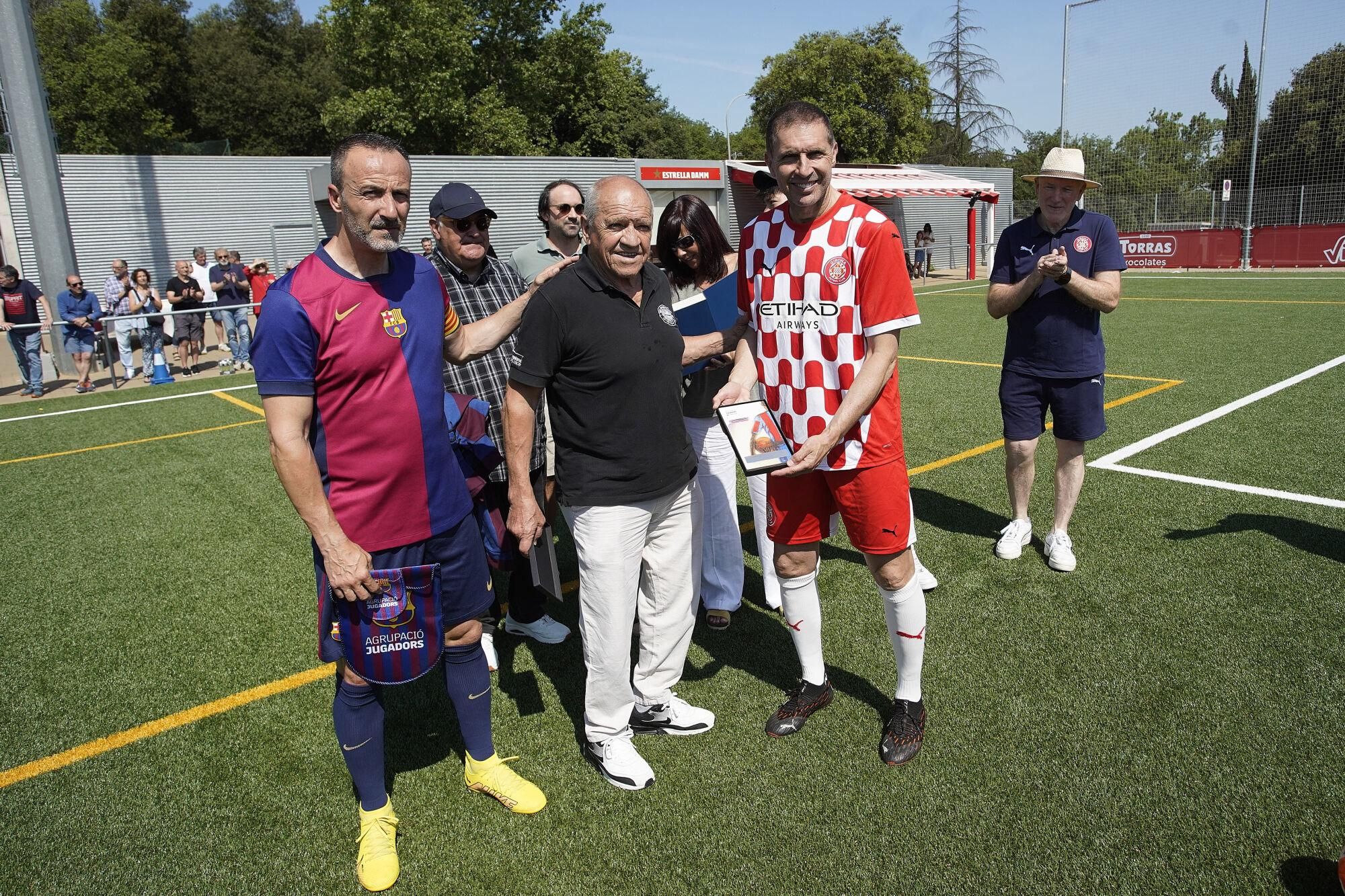 GIRONA. Torres de Palau Girona FC Legends-Agrupació Jugadors FCB, en homenatge a Pepe Pinto