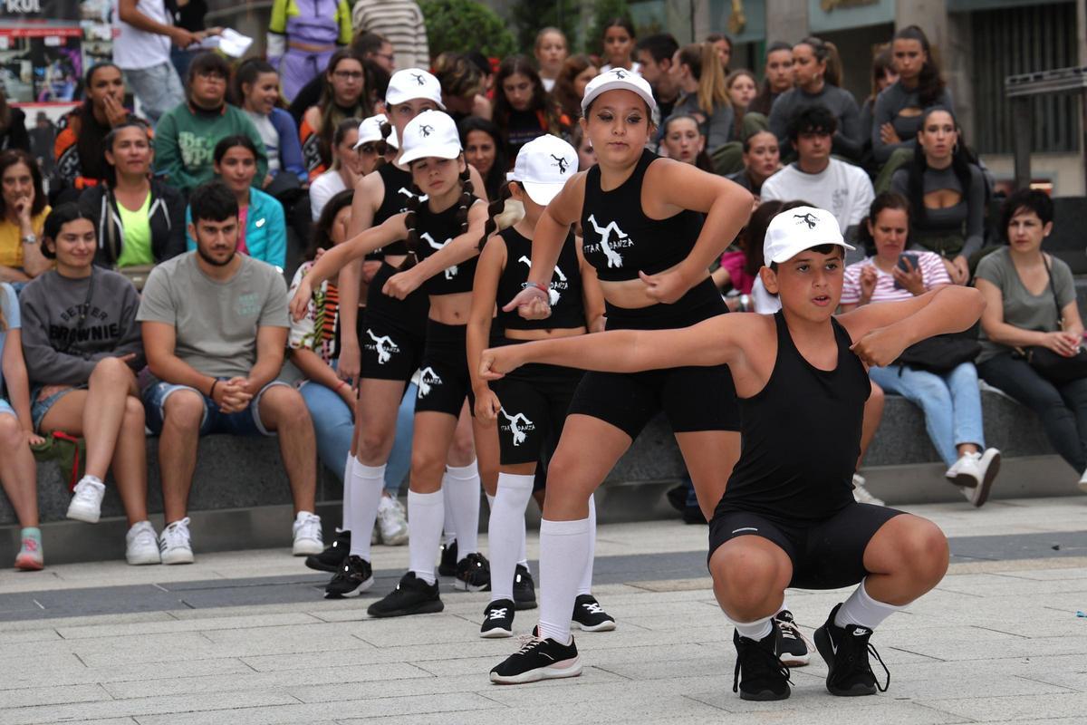'Vikul' conquista a los espectadores en Porta do Sol