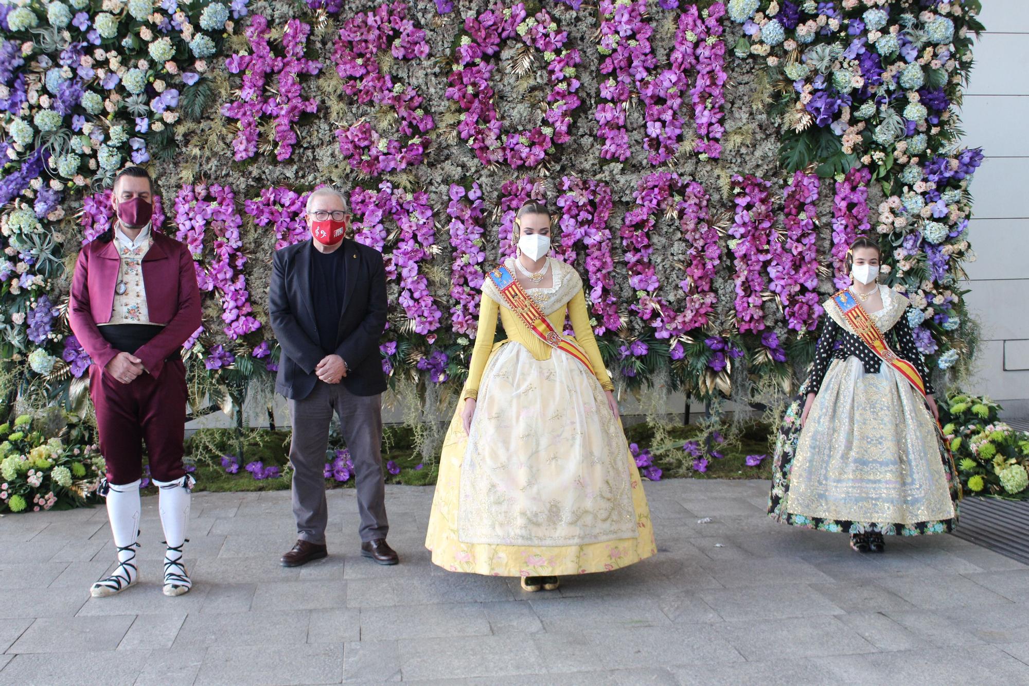 "Photocall" de las Juntas Locales Falleras en la Fiesta del Patrimonio