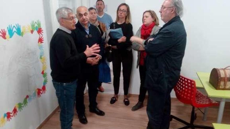 Visita de ayer del PSOE a &quot;Xuntos&quot;. // FdV