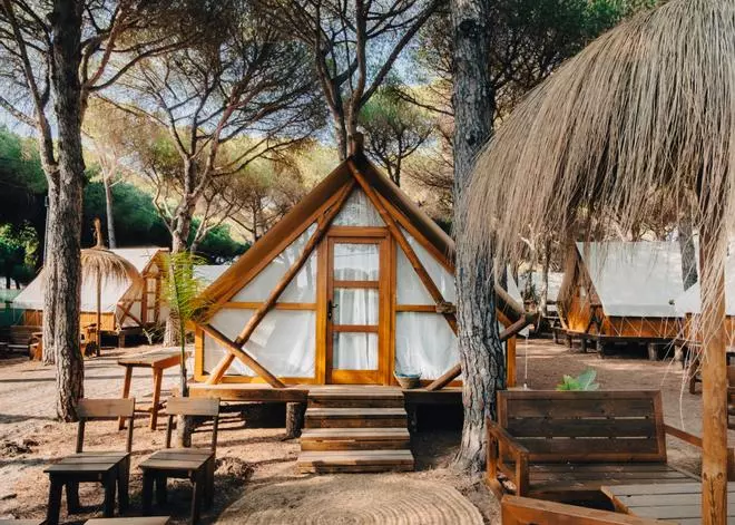 De glamping en Tarifa: la experiencia única, tranquila y (sorprendentemente)... ¡Cómoda!