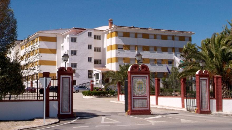 El colegio San José de Campillos se queda sin tiempo