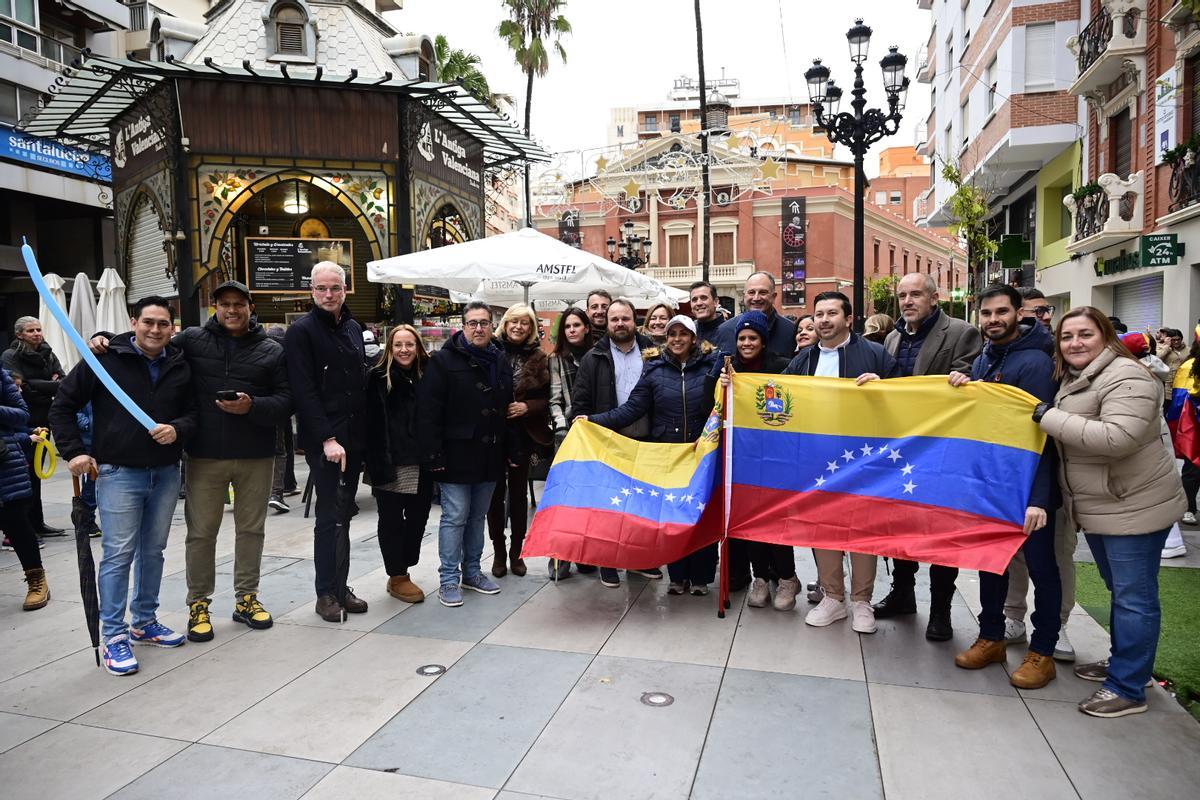 Concentración de venezolanos en Castellón