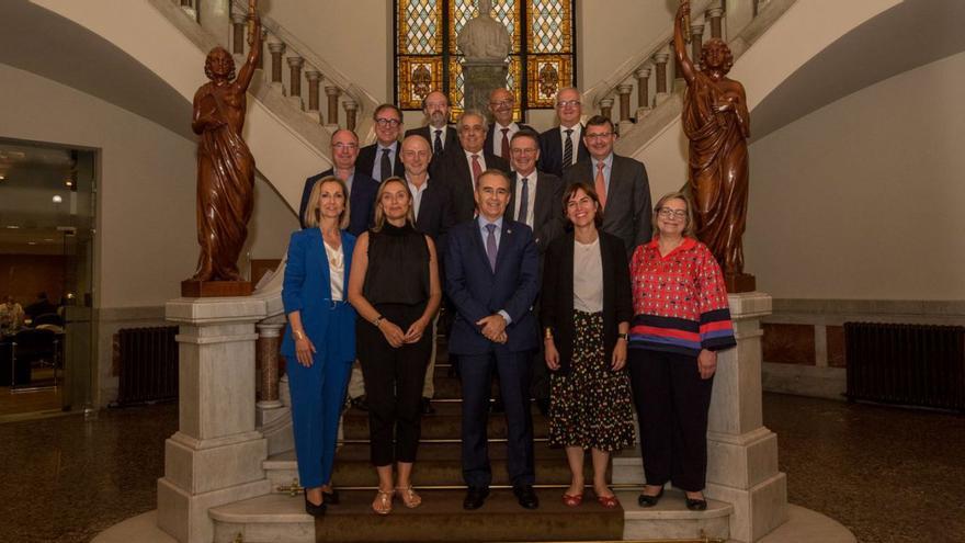 Visita de los representantes de los notarios de toda España
