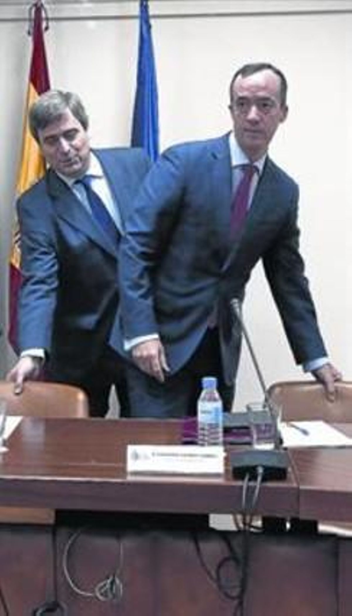 Miguel Cardenal i Francisco Martínez, en la reunió d’ahir a Madrid. Miguel Cardenal i Francisco Martínez, en la reunió d’ahir a Madrid.