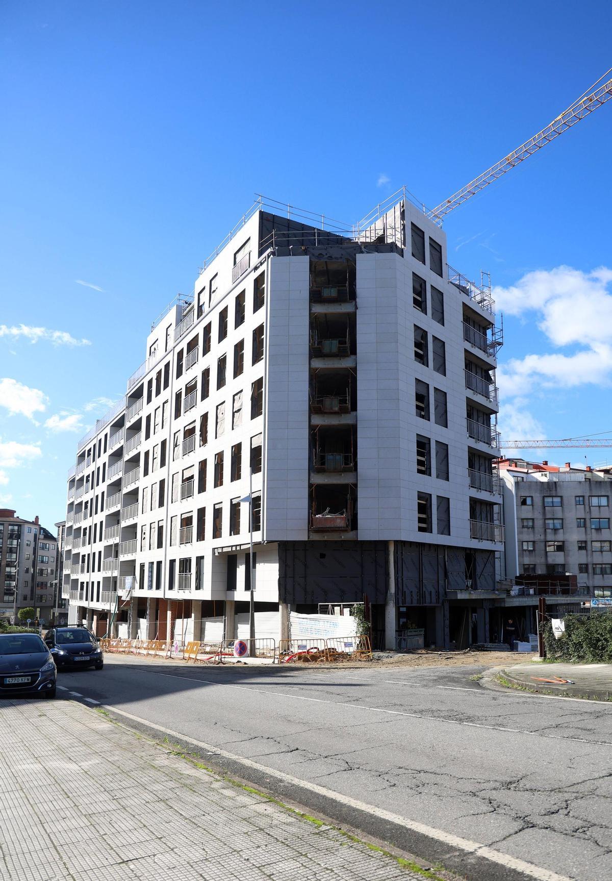 Construcción de un edificio de viviendas en Pontevedra.