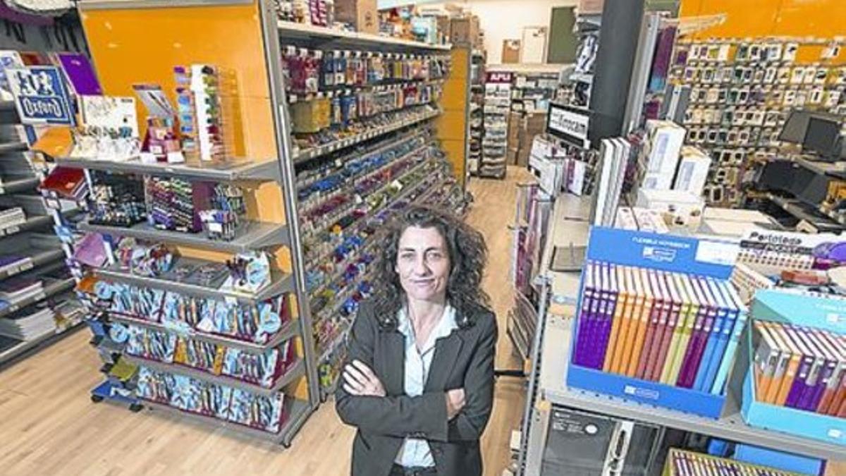 Negocio 8 Fabienne Maler, en una de las papelerías en Catalunya.