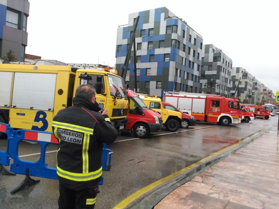 Bomberos de toda España despiden a Eloy Palacio