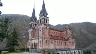 Covadonga, sede del primer Encuentro de los Embajadores del Reino Astur