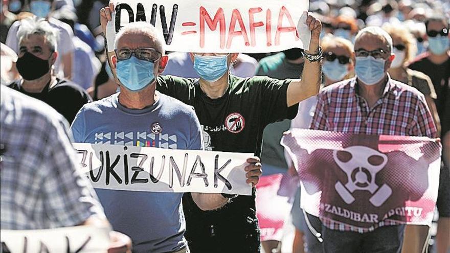 Eibar no olvida el derrumbe del vertedero de Zaldibar