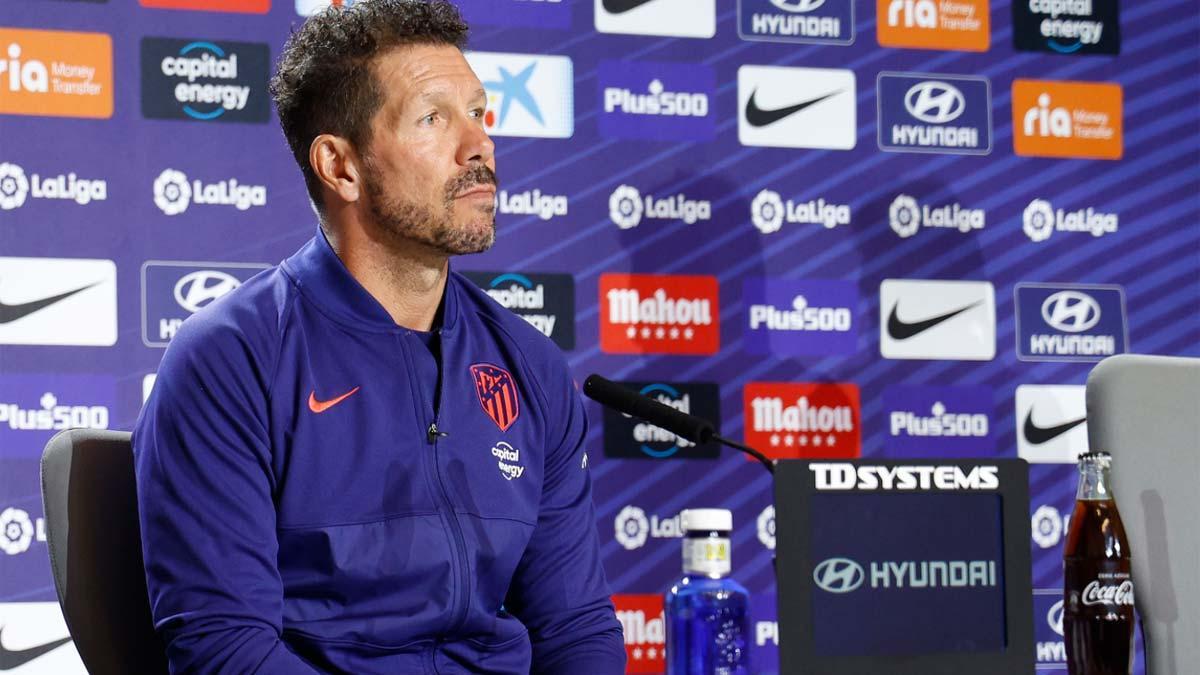 Simeone, durante la rueda de prensa