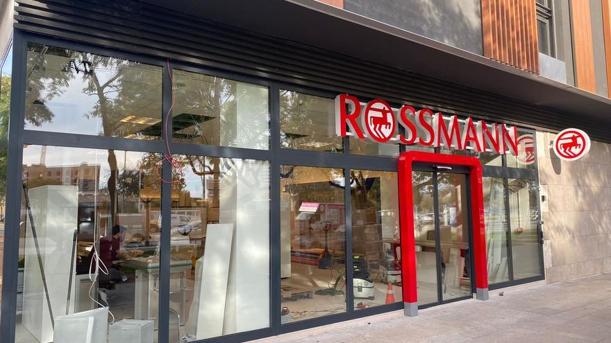 La cadena alemana de droguerías Rossmann ya tiene fecha de apertura de su primera tienda en Palma