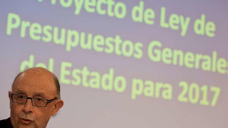 Cristóbal Montoro, durante la presentación ayer del proyecto de los Presupuestos del Estado.