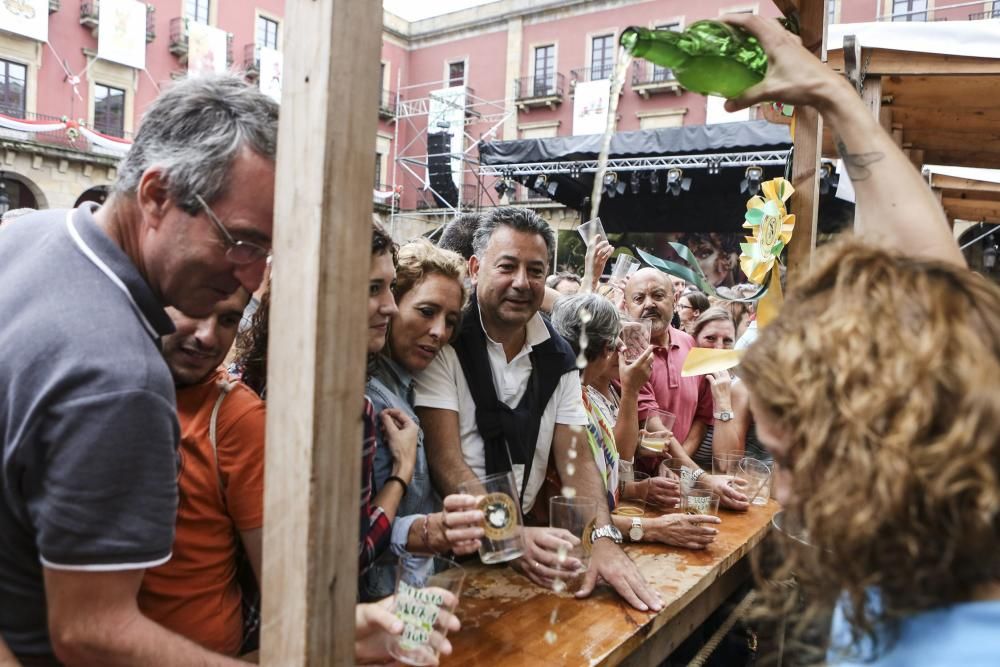 Gran fiesta de la sidra en Gijón